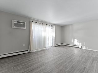 29336 Dequindreunit #103, Warren, MI 48092