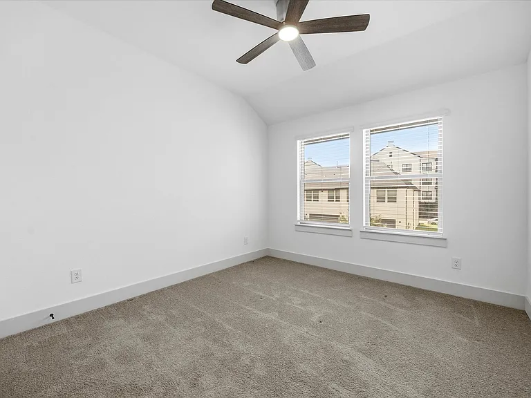 818 Trace Hawk Ln — Photo 20