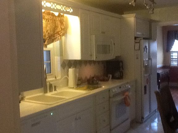 4th image of 3416 Aultwoods Ln