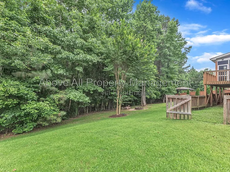 8313 Henderson Rd — Photo 55