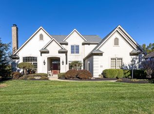 5763 Medallion Dr E, Westerville, OH 43082