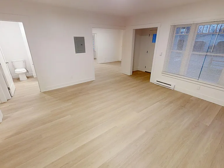 1675 Slater St — Photo 5