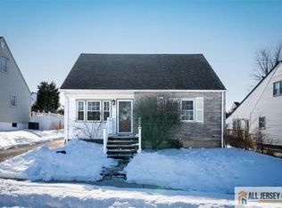 15 Ida St, Sayreville, NJ 08872