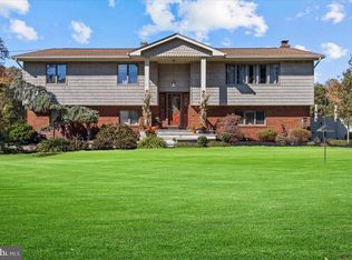 73 Sunnyside Rd, Howell, NJ 07731