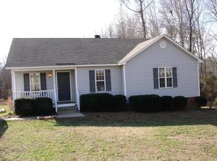 4112 Rockside Hills Dr, Raleigh, NC 27603