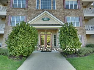 338 Sophee Ln, Lakewood, NJ 08701