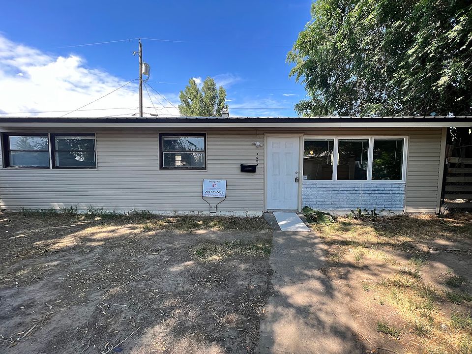1st image of 1087 Irving St