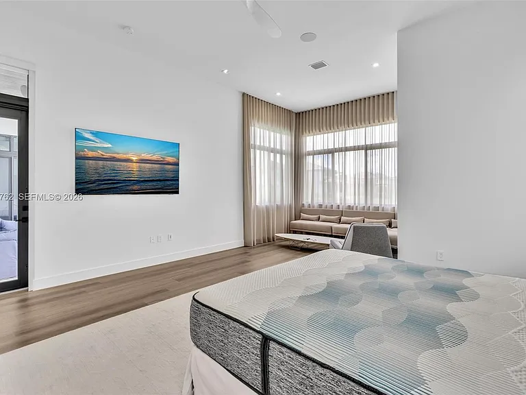 5765 SW 104th Ter — Photo 15
