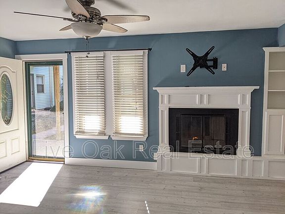 2nd image of 1311 E Ocean View Ave APT G1