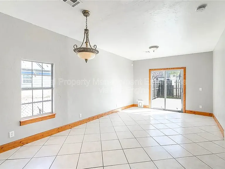 3633 N Youngs Blvd — Photo 7