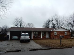 501 Glenn Dr, Sikeston, MO 63801