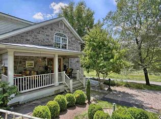 355 Big Spring Rd, Newville, PA 17241