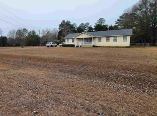 3077 Jones Rd, Sandersville, GA 31082