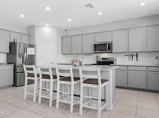 2562 E Boulder Ave, Apache Junction, AZ 85119