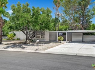 461 E Glen Cir S, Palm Springs, CA 92262