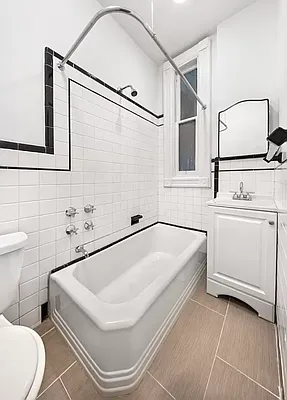 Rented by True Real Estate Group | media 5