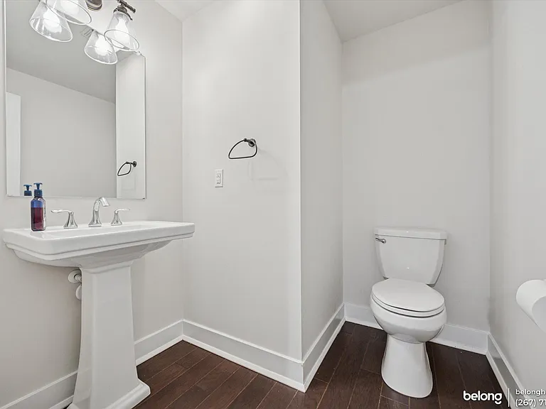 113 Fleet Ct — Photo 8