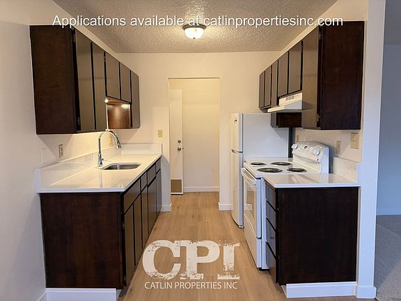 5th image of 3314 Maple St APT 4