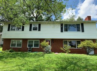 4624 Henderson Rd, Temple Hills, MD 20748