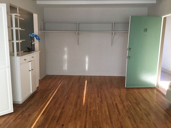 3rd image of 11940-11990 Laurelwood Dr #1-27