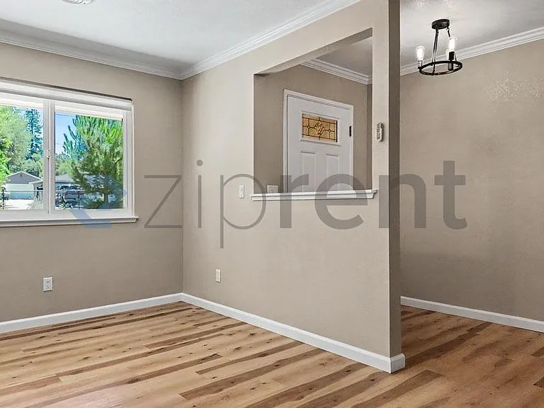17068 Vintage Dr — Photo 15