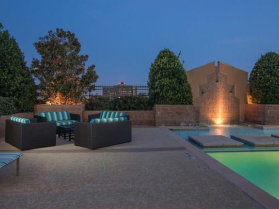 2nd image of 330 Las Colinas Blvd #816