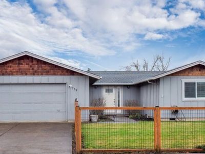 732 53rd St, Springfield, OR, 97478