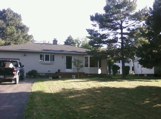744 Mariday Dr, Lake Orion, MI