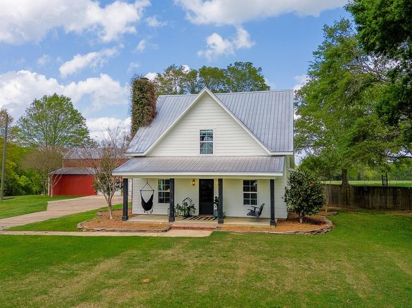 226 Antioch Rd, Magee, MS 39111