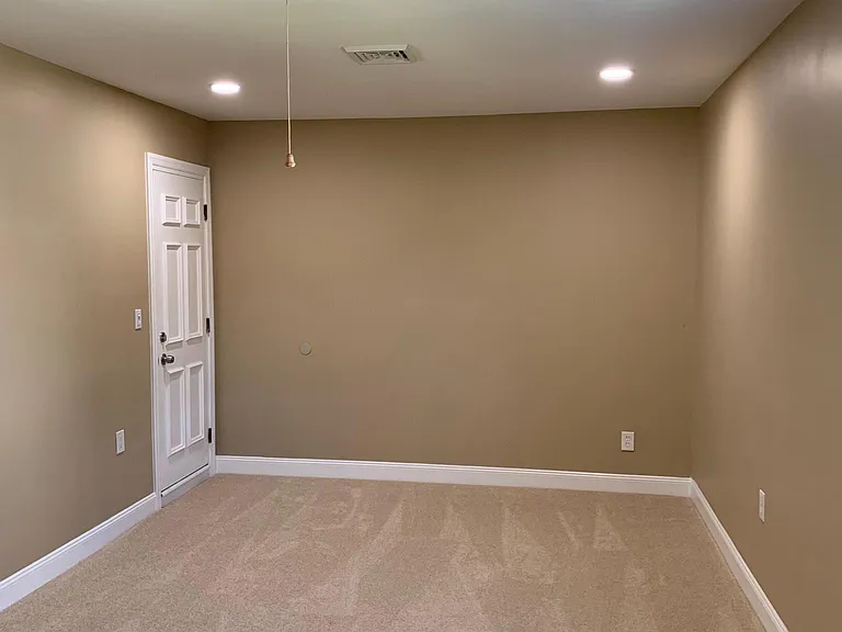 33 Pastoral Ln — Photo 28