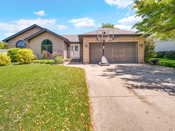 7521 Kil Ct, Schererville, IN 46375