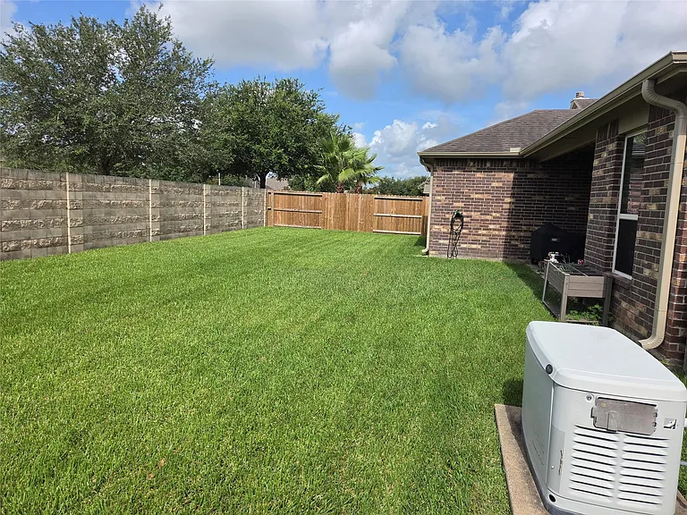 2514 Copper Fields Dr — Photo 3