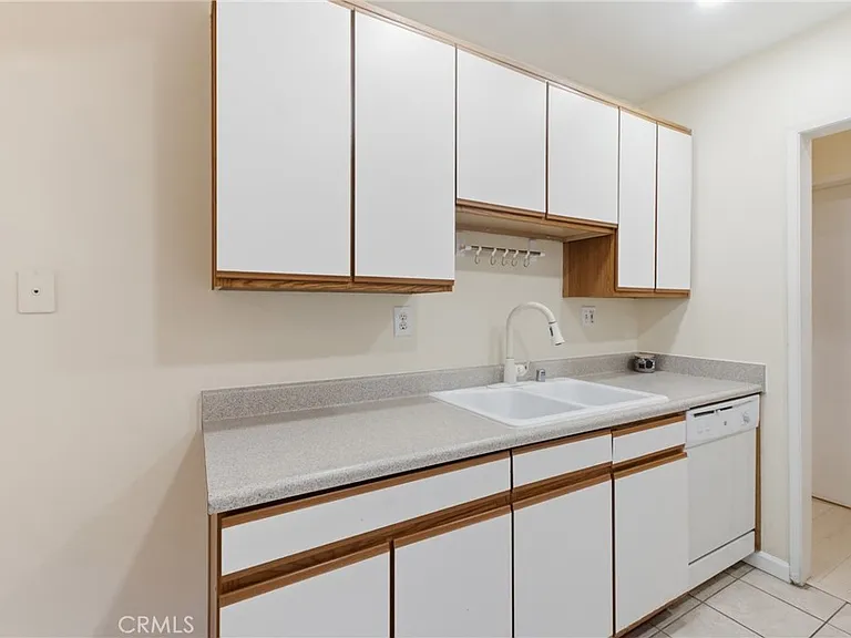 965 S Idaho St #1 — Photo 7