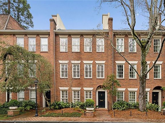 2nd image of 17 Muscogee Way NW