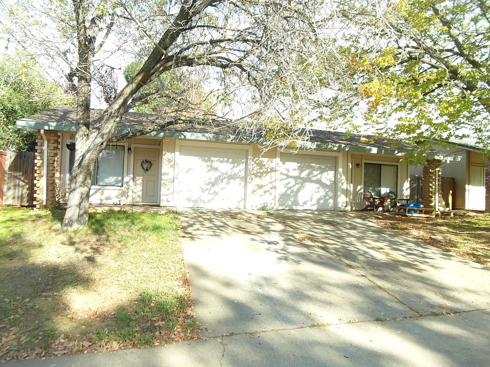 1st image of 2643 McGregor Dr