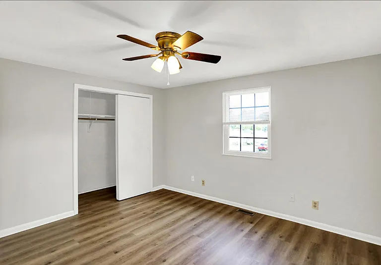 278 Walnut St #7 — Photo 9