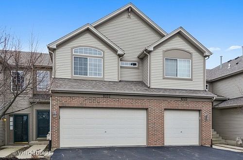 4th image of 1037 Woodview Ct