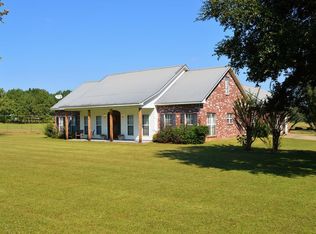 2106 Oakdale Rd, McComb, MS 39648