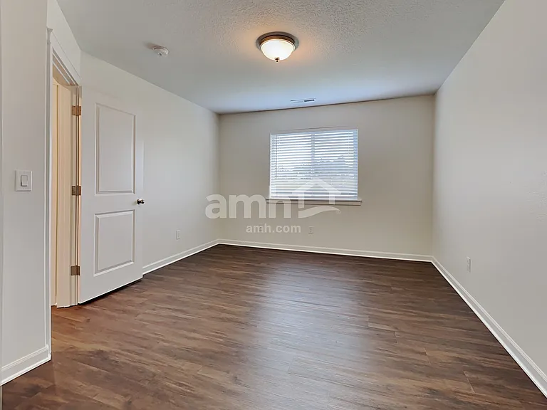 10111 NE 28th Pl — Photo 19