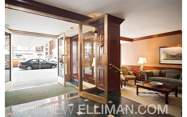 Sold by Douglas Elliman | media 21