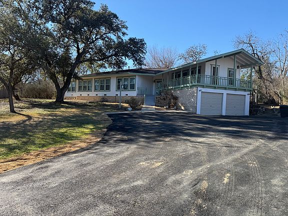 3rd image of 4819 E Beverly Mae Dr