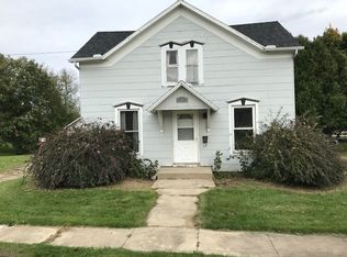 313 W Lena, Lena, IL 61048