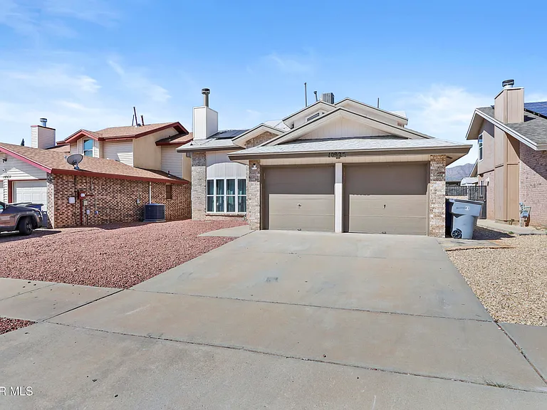 10925 Ernie Banks Dr — Photo 3