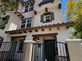 686 S Euclid St, Fullerton, CA 92832