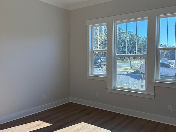 4th image of 300 Gazelle Ct