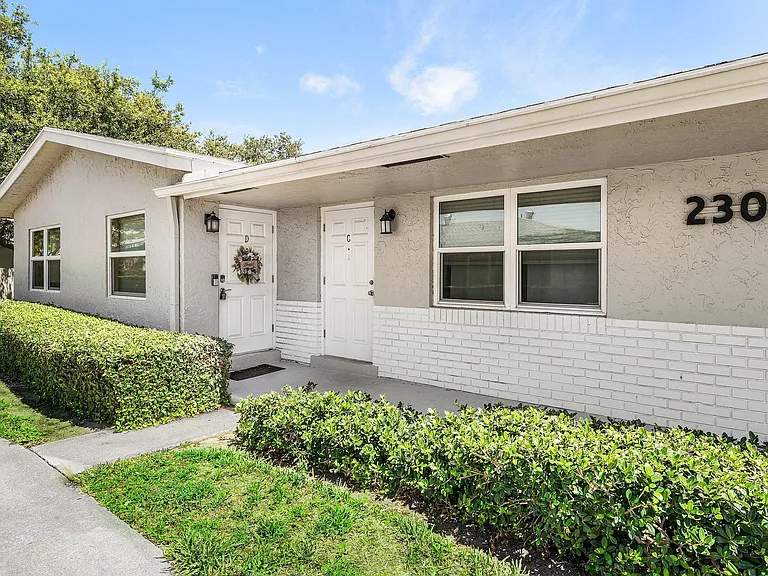 2303 Lowson Blvd #D — Photo 2