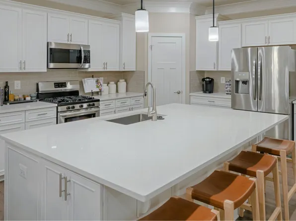 2803 Bridgewater Dr, Bryans Road, MD 20616