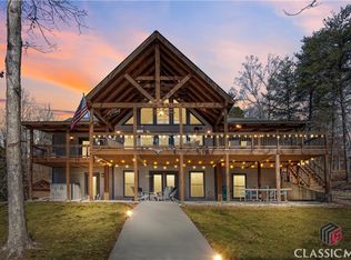 917 Paynes Creek Rd, Hartwell, GA 30643