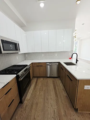 40 Lembeck Ave Photo 1