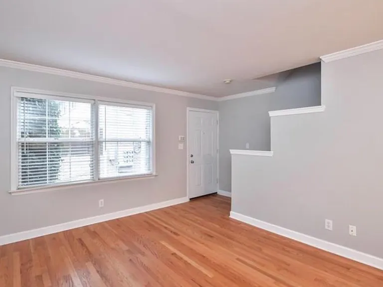 2232 Dunseath Ave NW #310 — Photo 4